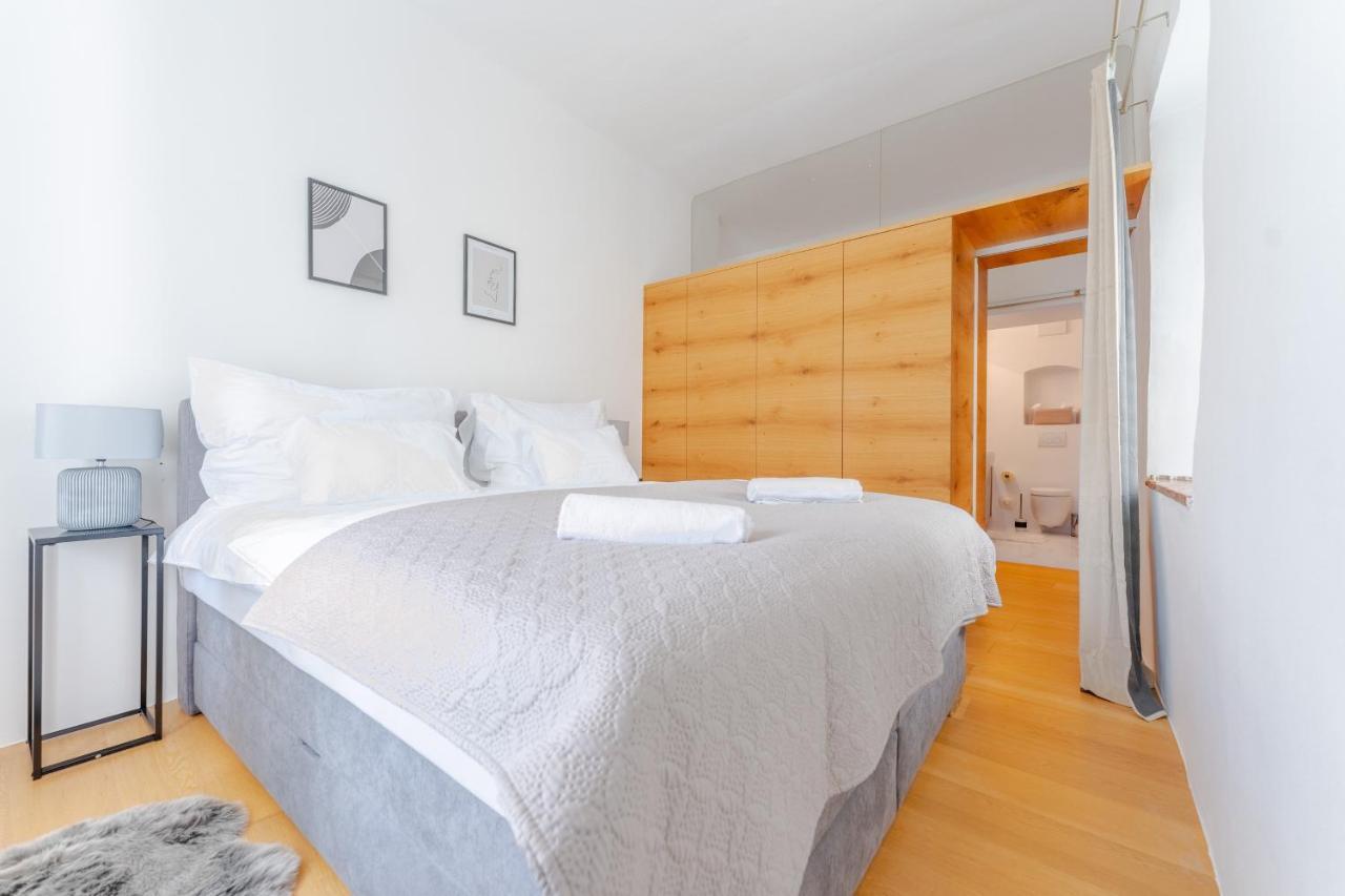 Cozy-City Appartement 多瑙河畔克雷姆斯 外观 照片
